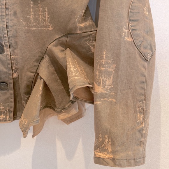 Bolongaro Trevor Peplum Jacket. Size M. Colour Light Olive/Cream. - Picture 4 of 9